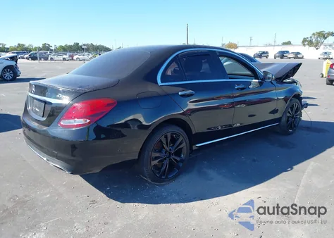 2017 Mercedes-Benz C 300 4Matic from USA, damaged, VIN 55SWF4KB5HU181882
